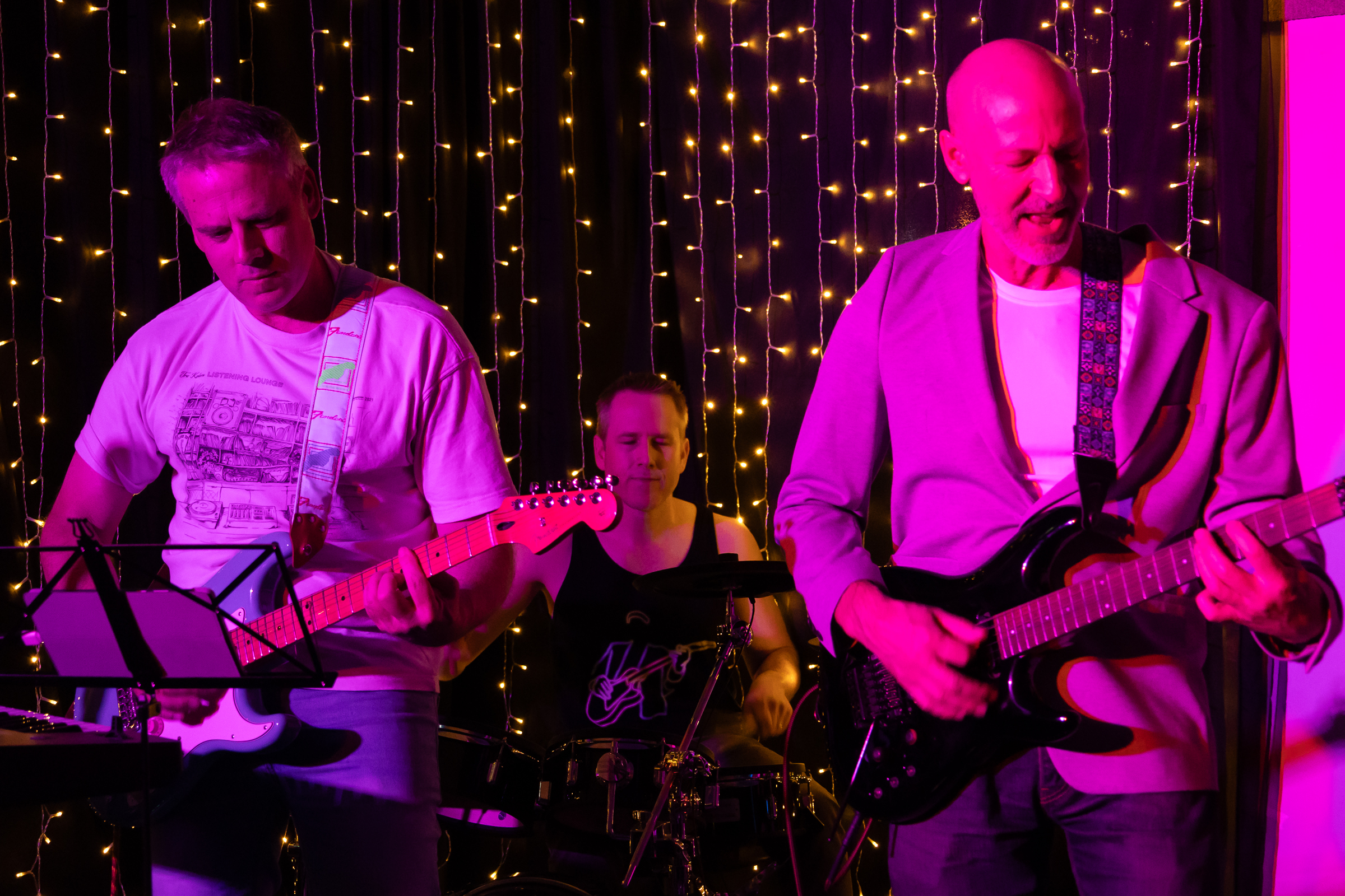Cropdusters performing live in Perth